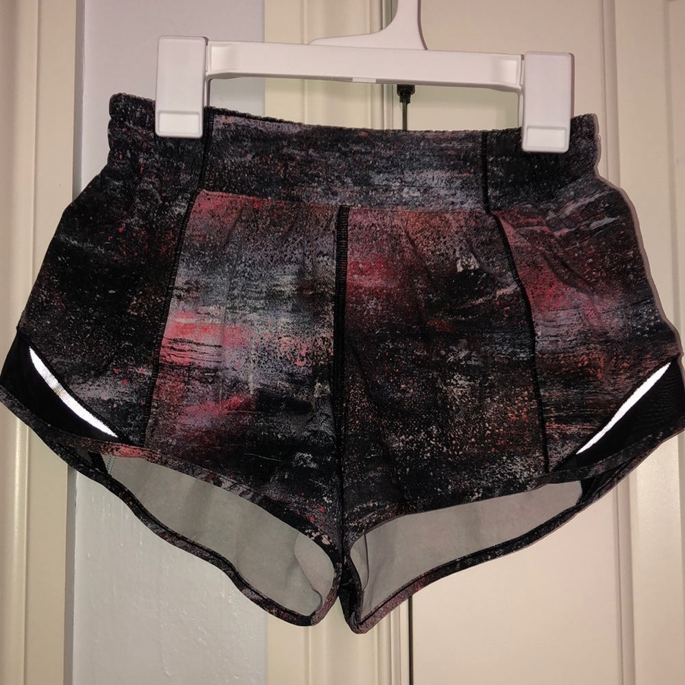 Women’s lululemon size 4 shorts